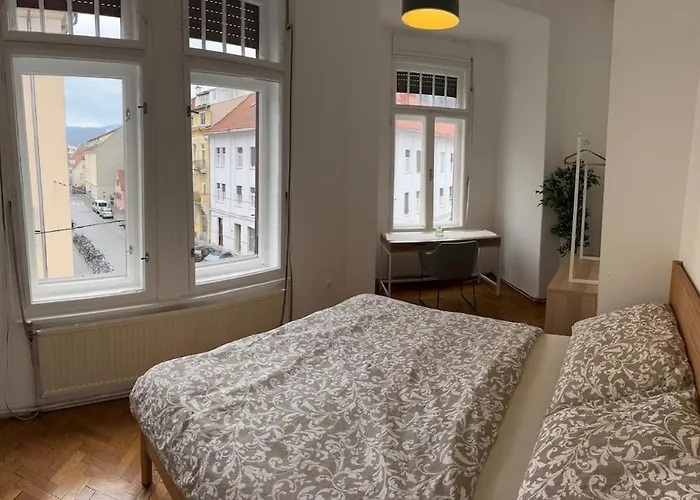 Marschall 9 Διαμέρισμα *